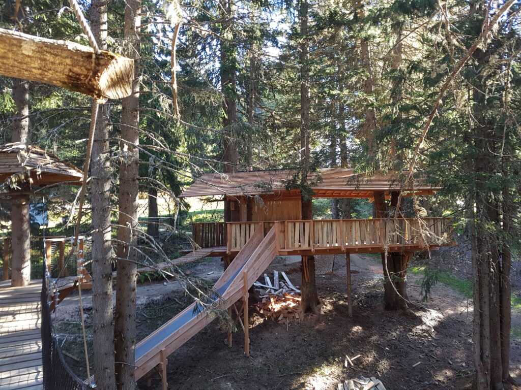 Les cabanes perchées de Shreddie à Avoriaz - réalisation Dreamwood Outdoor